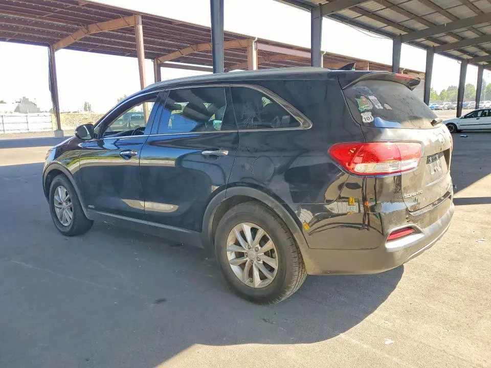 2018 KIA SORENTO LX  
