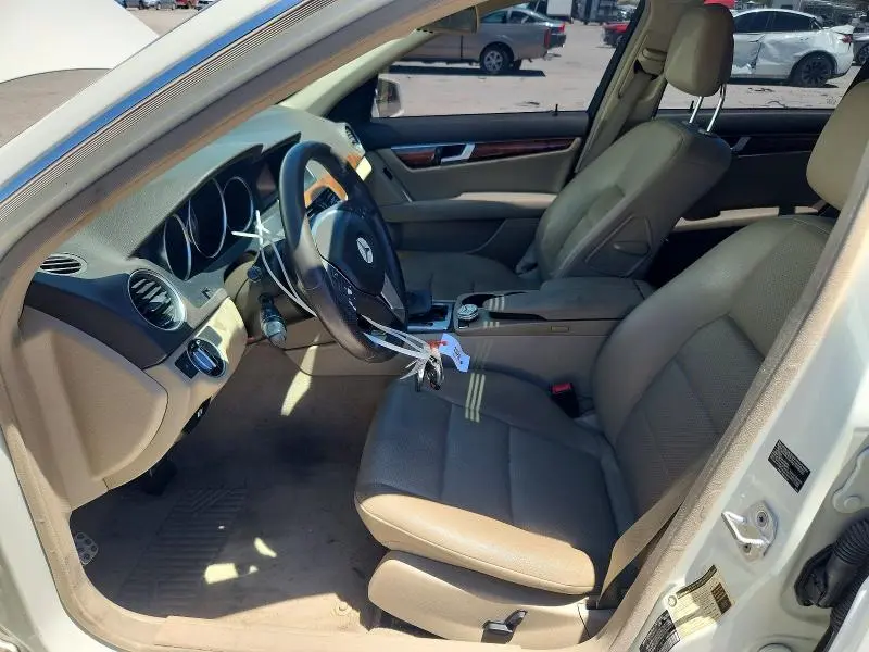 2012 MERCEDES-BENZ C 250  