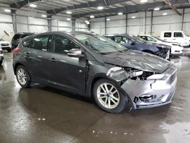 2017 FORD FOCUS SE  