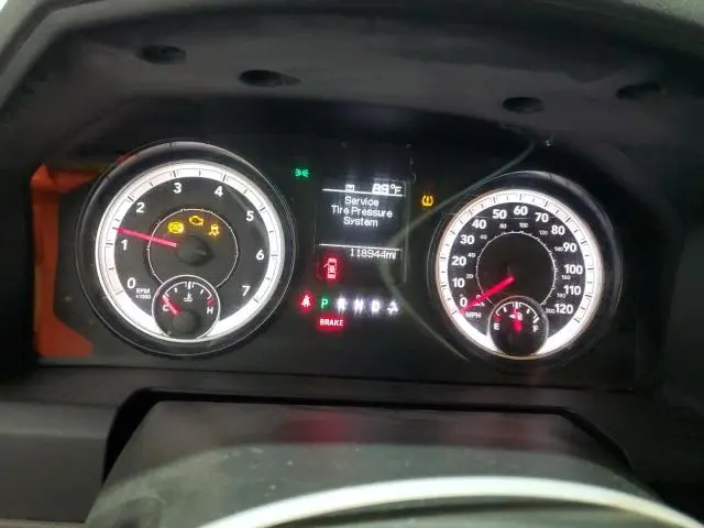 2015 RAM 1500 ST  