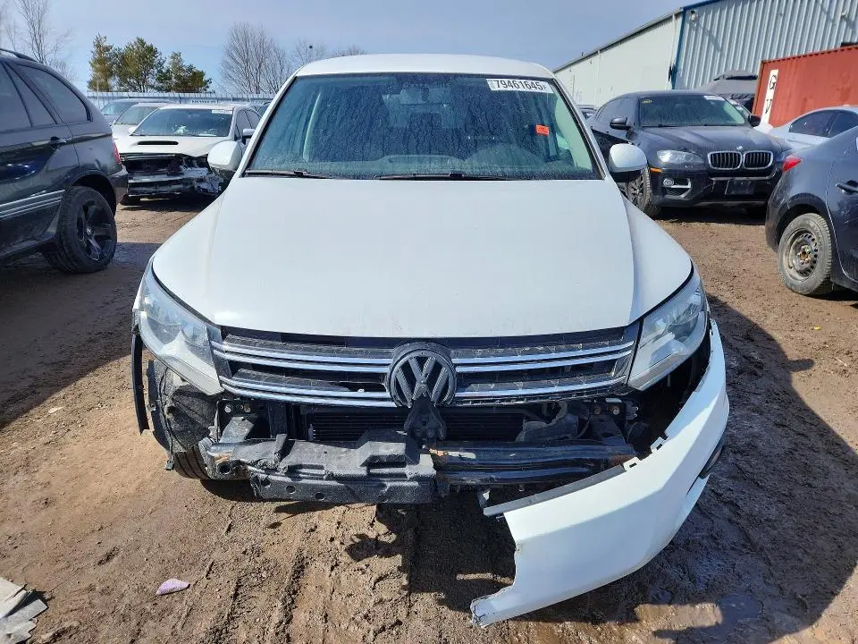 2015 VOLKSWAGEN TIGUAN S  