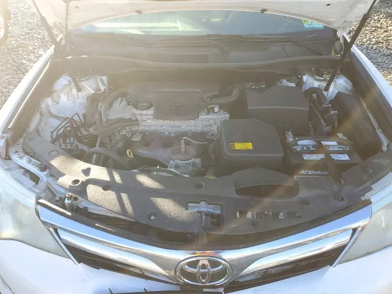 2013 TOYOTA CAMRY LE  