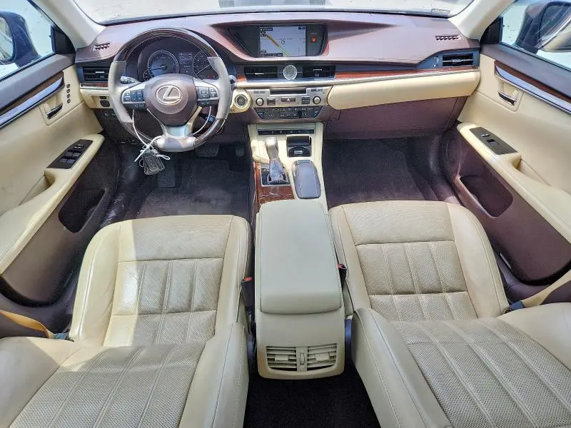 2016 LEXUS ES   