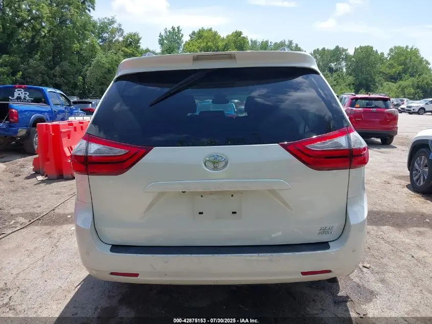 2016 TOYOTA SIENNA XLE 7 PASSENGER