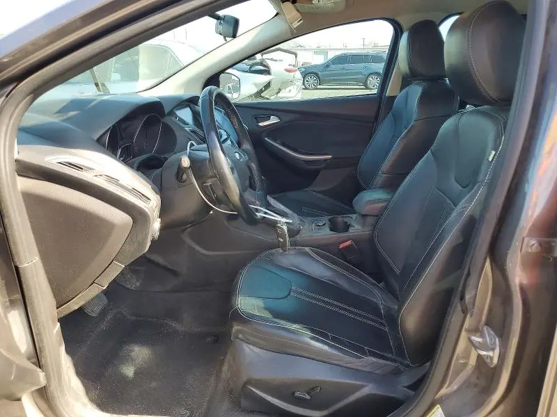 2014 FORD FOCUS TITANIUM  