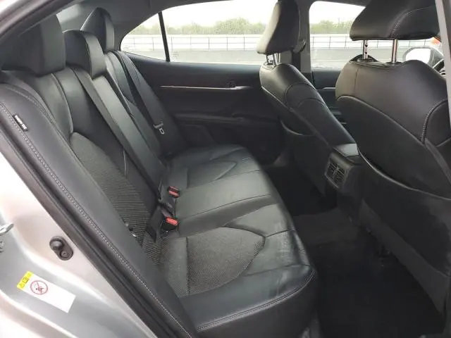 2018 TOYOTA CAMRY XSE  