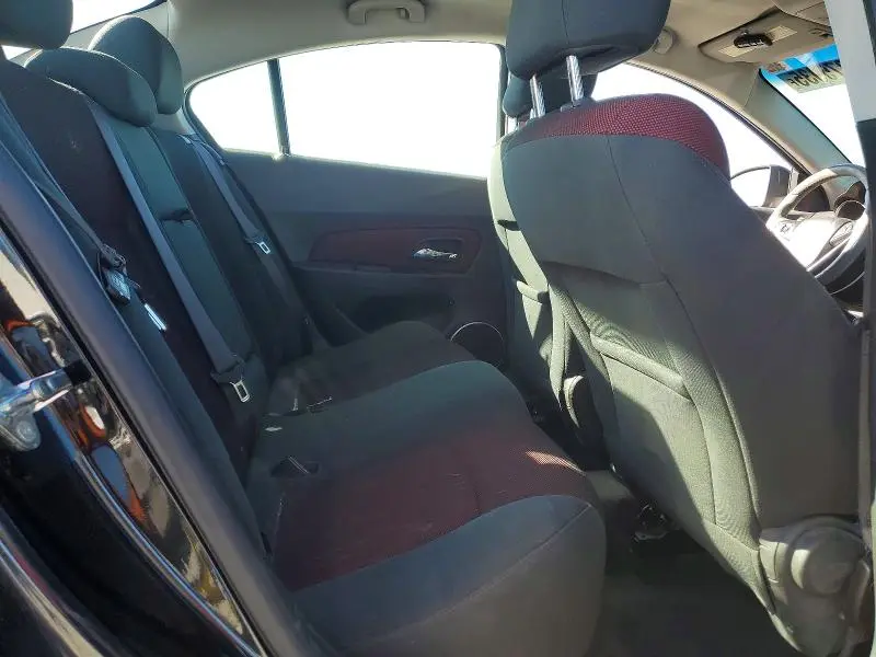 2011 CHEVROLET CRUZE LT  