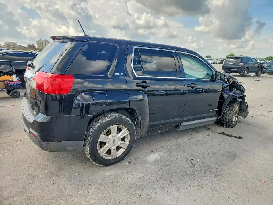 2013 GMC TERRAIN SLE  