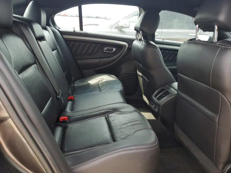 2018 FORD TAURUS SEL  