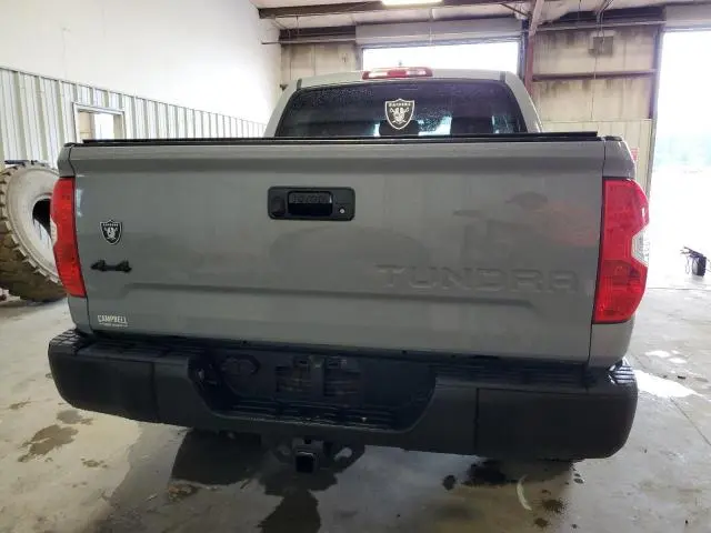 2020 TOYOTA TUNDRA CREWMAX SR5  