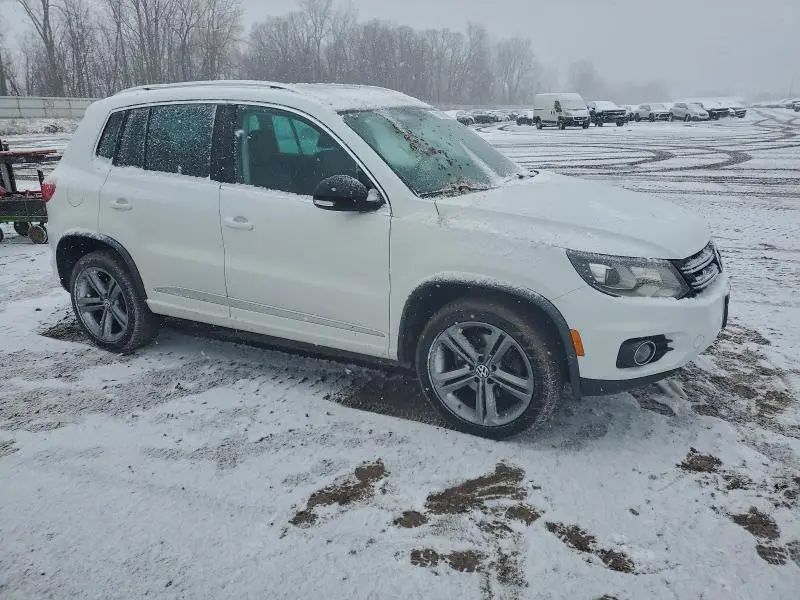 2017 VOLKSWAGEN TIGUAN SPORT  