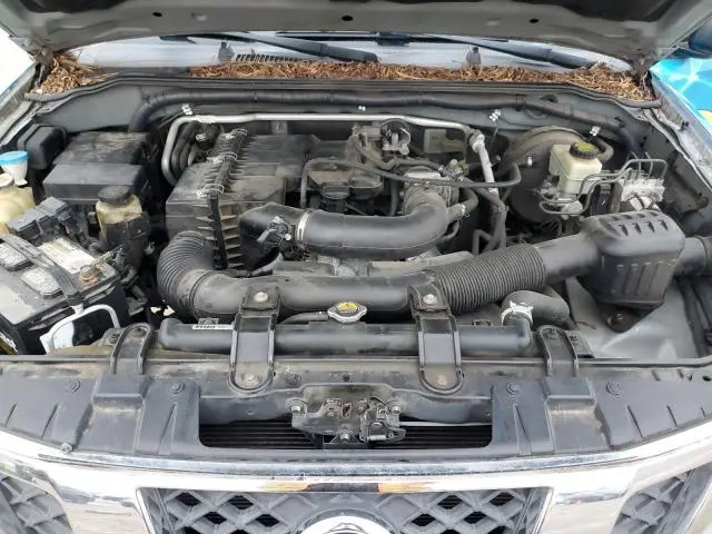 2014 NISSAN FRONTIER S  