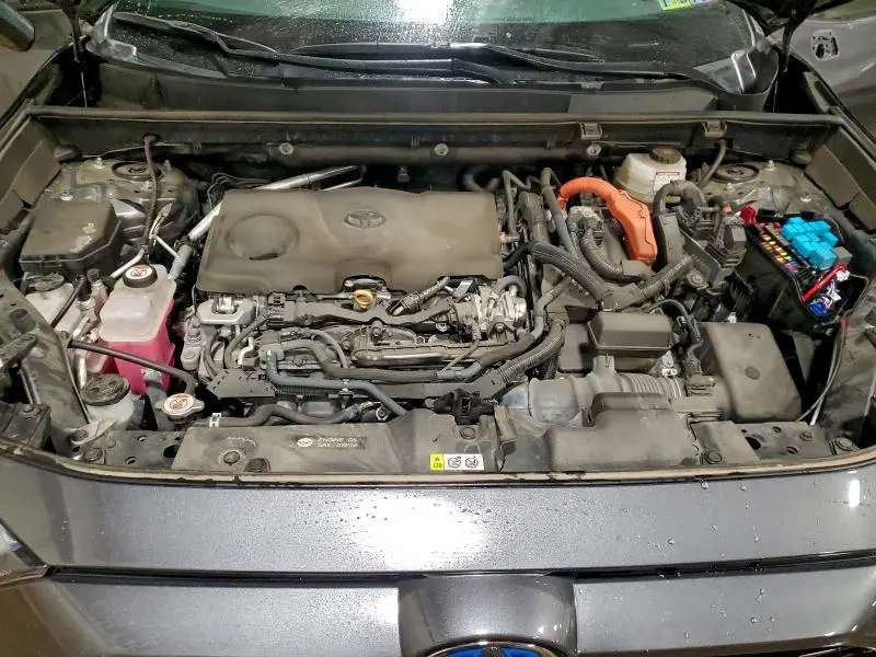 2022 TOYOTA RAV4 XSE  