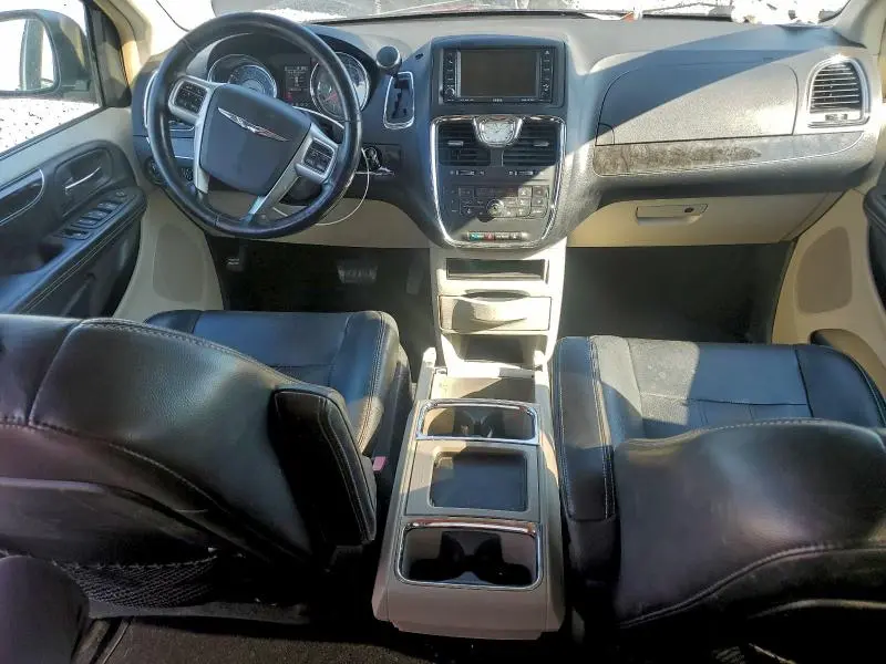 2011 CHRYSLER TOWN & COUNTRY TOURING L  