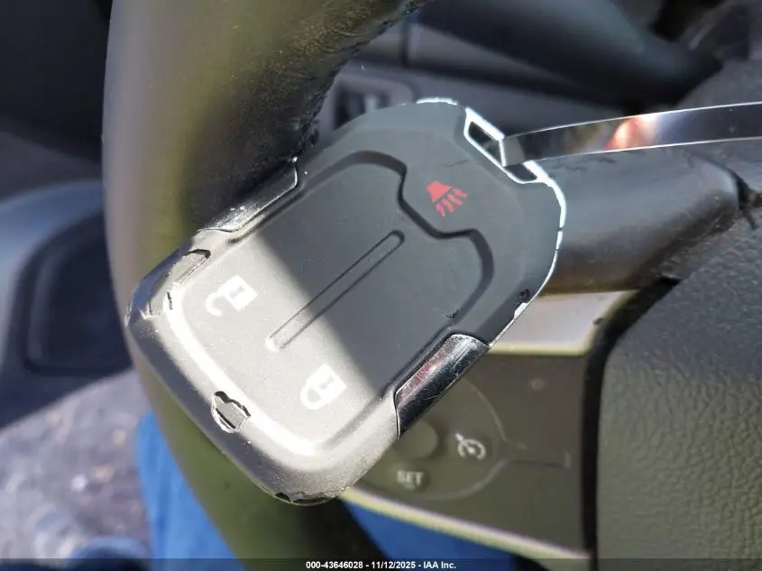 2019 GMC ACADIA SLE-1