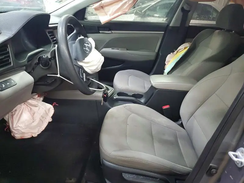 2019 HYUNDAI ELANTRA SEL  