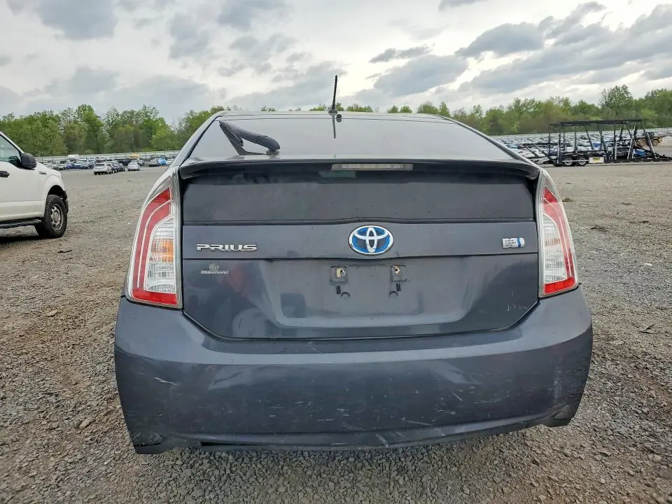 2012 TOYOTA PRIUS TWO  