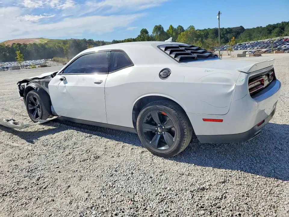 2018 DODGE CHALLENGER SXT  