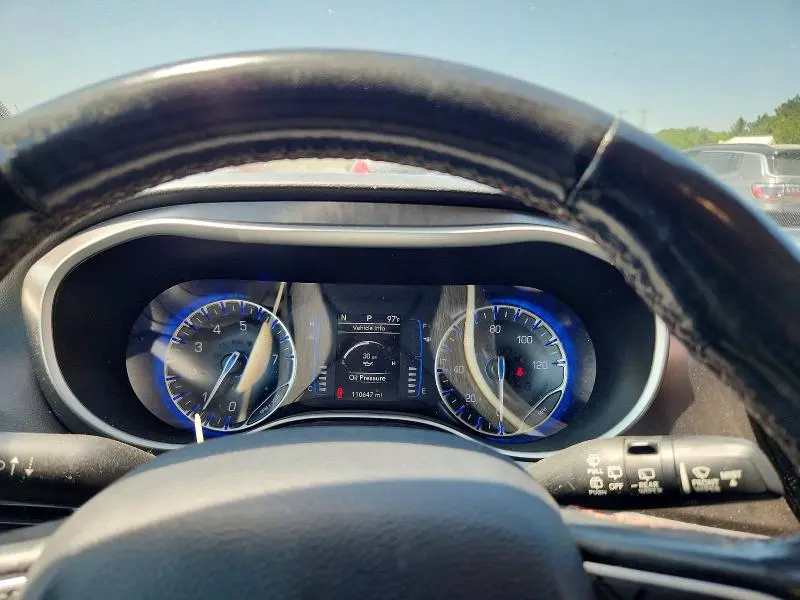 2020 CHRYSLER PACIFICA TOURING  