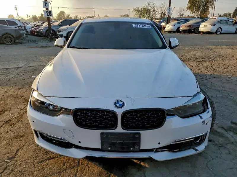 2014 BMW 320 I  