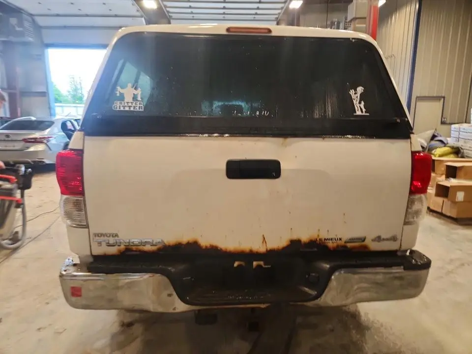 2010 TOYOTA TUNDRA CREWMAX SR5  