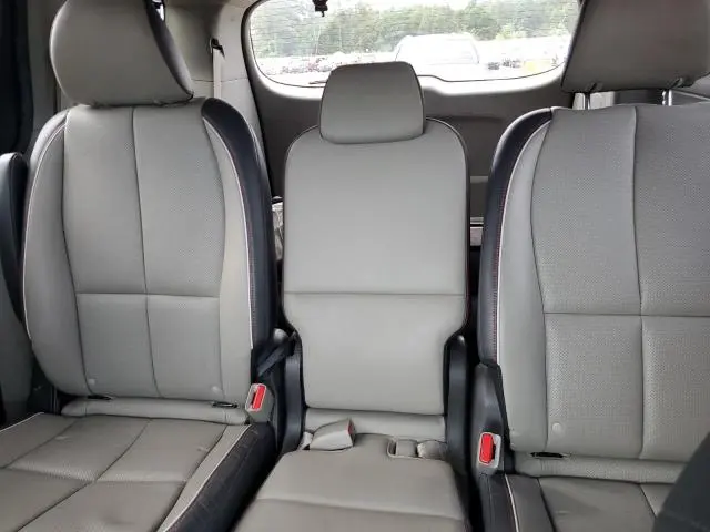 2017 KIA SEDONA LX  