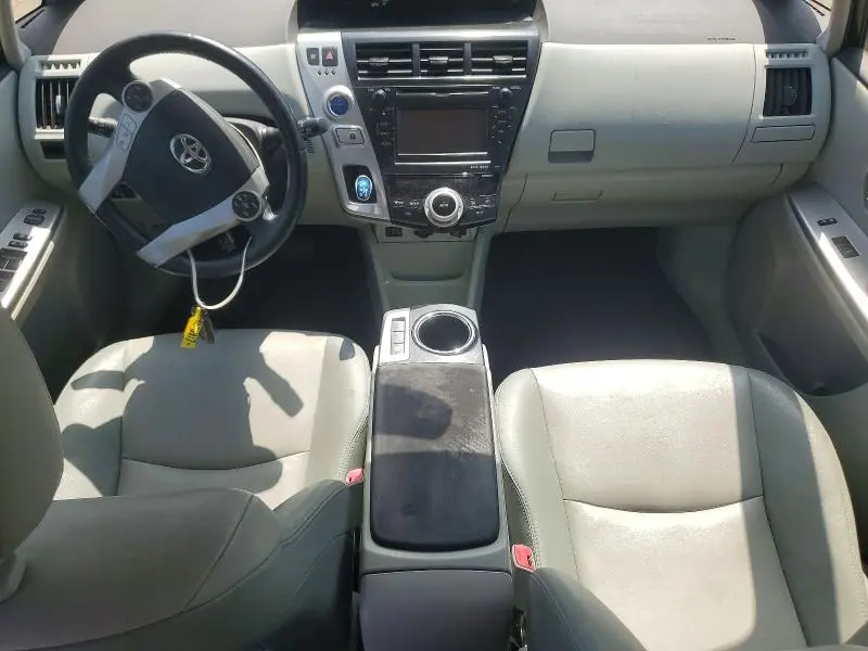 2014 TOYOTA PRIUS V FIVE  