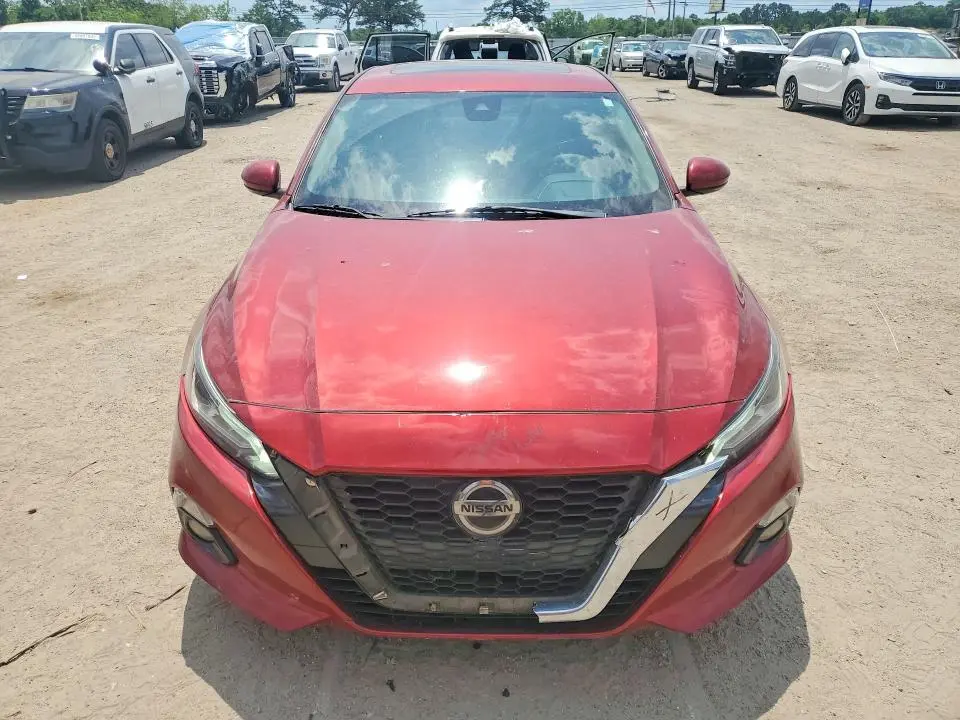 2019 NISSAN ALTIMA SV  