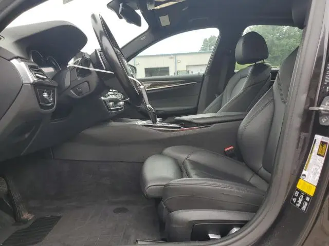 2019 BMW 530 XI  