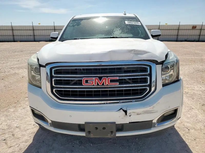 2016 GMC YUKON SLE  