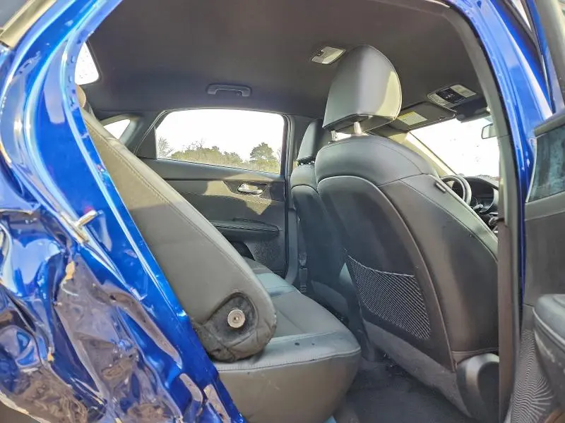 2021 KIA FORTE GT LINE  