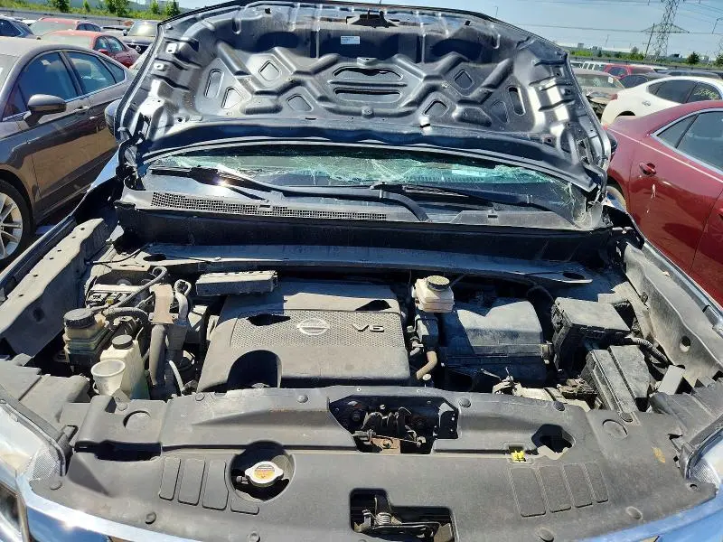 2016 NISSAN PATHFINDER SV  