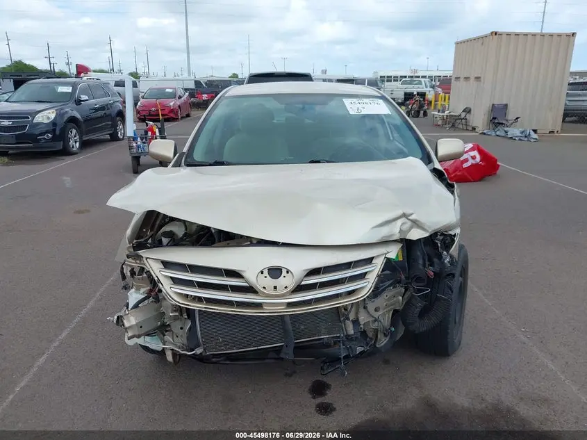 2013 TOYOTA COROLLA  