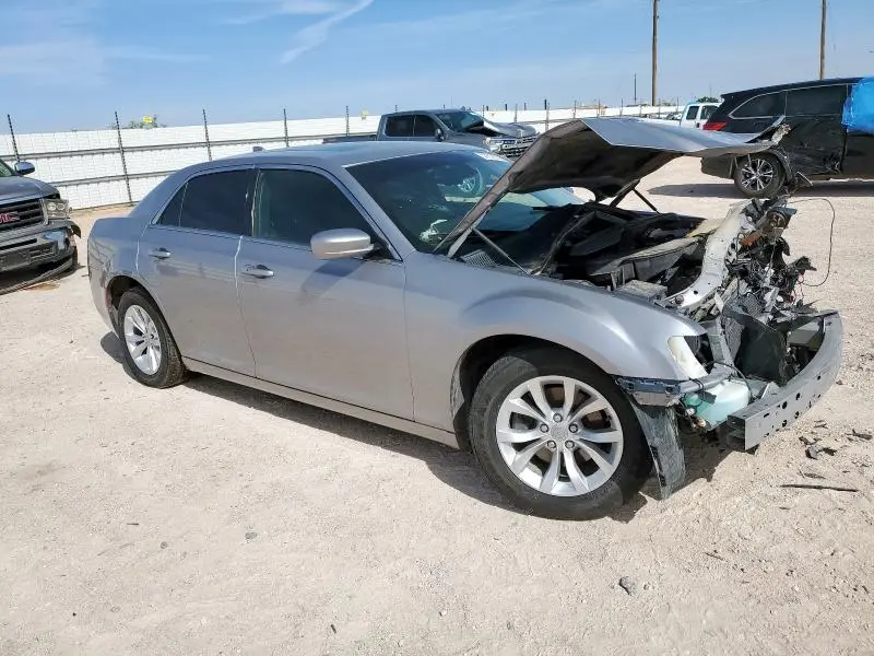 2015 CHRYSLER 300 LIMITED  