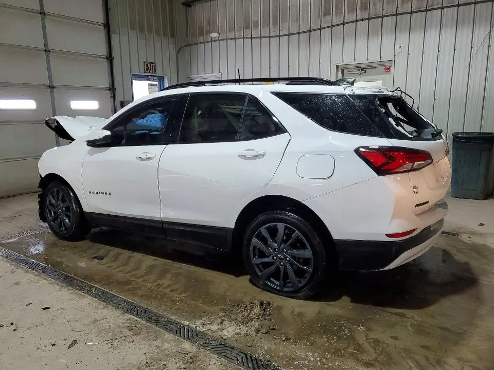 2022 CHEVROLET EQUINOX RS  