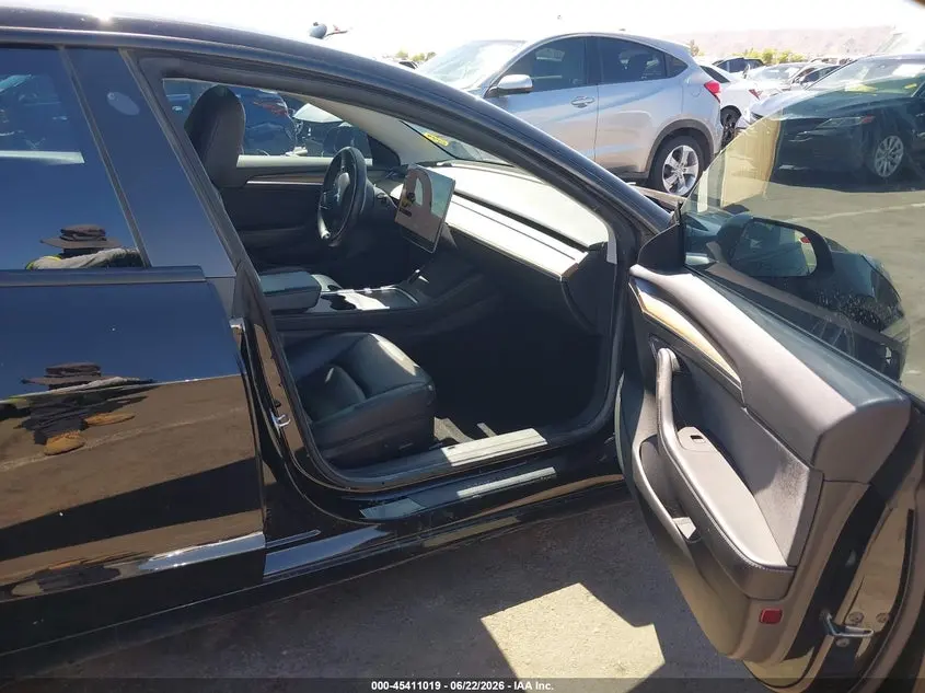 2021 TESLA MODEL 3 STANDARD RANGE PLUS REAR-WHEEL DRIVE
