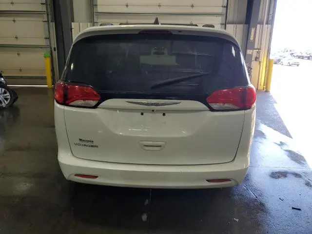 2021 CHRYSLER VOYAGER LXI  