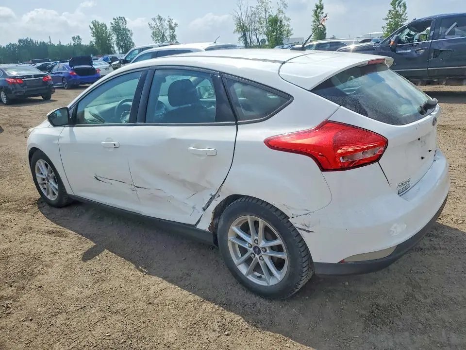 2015 FORD FOCUS SE  