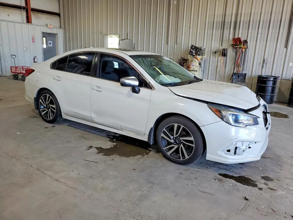 2018 SUBARU LEGACY SPORT  