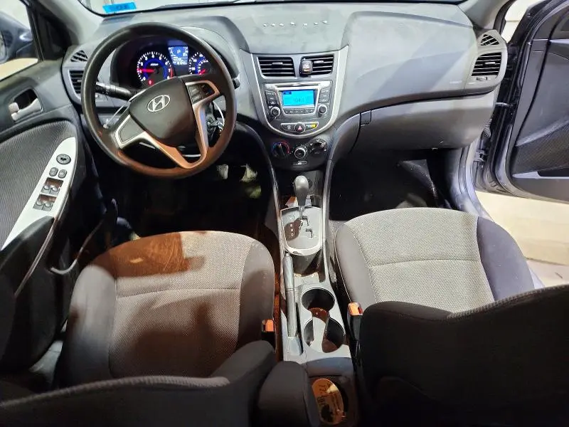2014 HYUNDAI ACCENT GS  