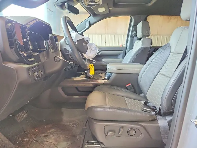 2024 CHEVROLET SILVERADO K1500 ZR2  