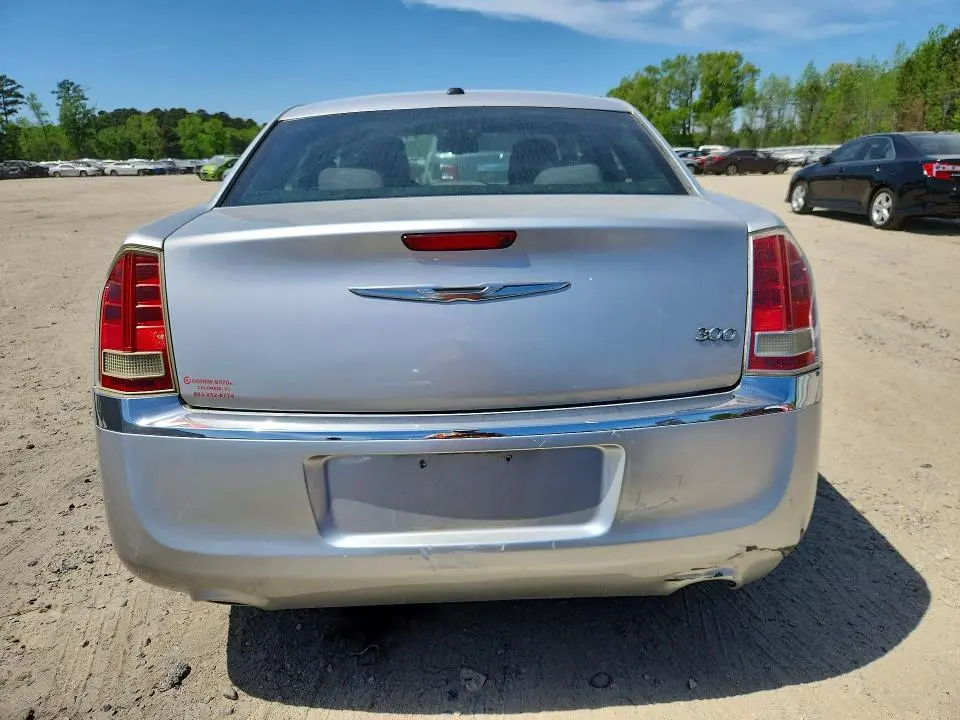 2012 CHRYSLER 300   