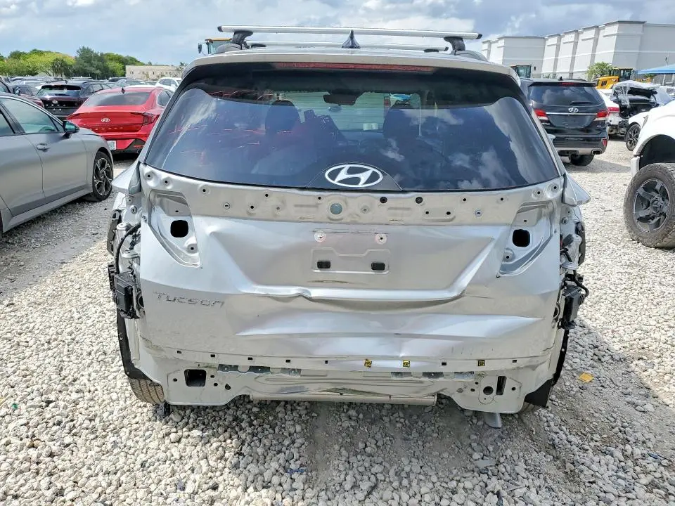 2022 HYUNDAI TUCSON SEL  