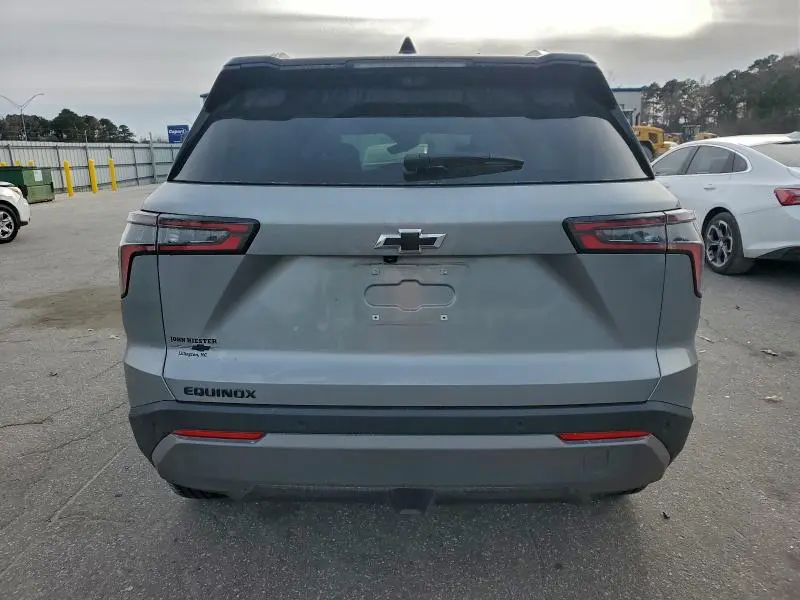 2025 CHEVROLET EQUINOX LT  