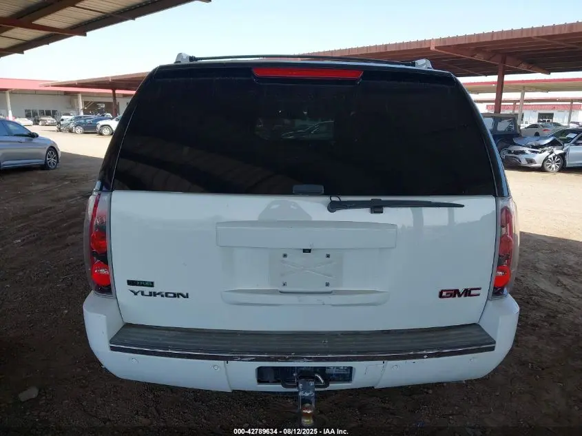 2012 GMC YUKON DENALI