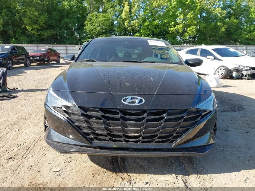 2022 HYUNDAI ELANTRA SEL