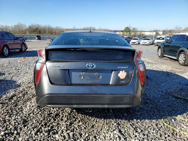 2016 TOYOTA PRIUS   