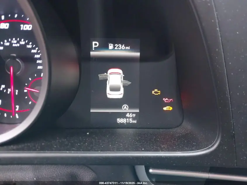 2022 HYUNDAI ELANTRA SE