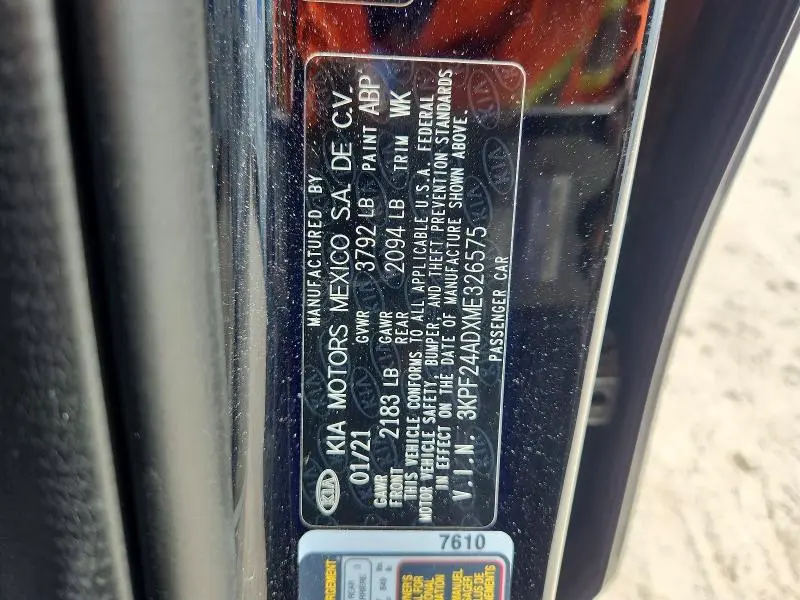 2021 KIA FORTE LXS  