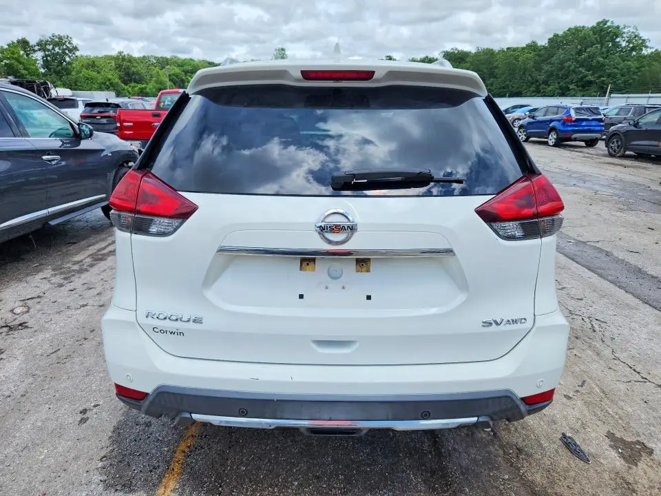 2019 NISSAN ROGUE SV  